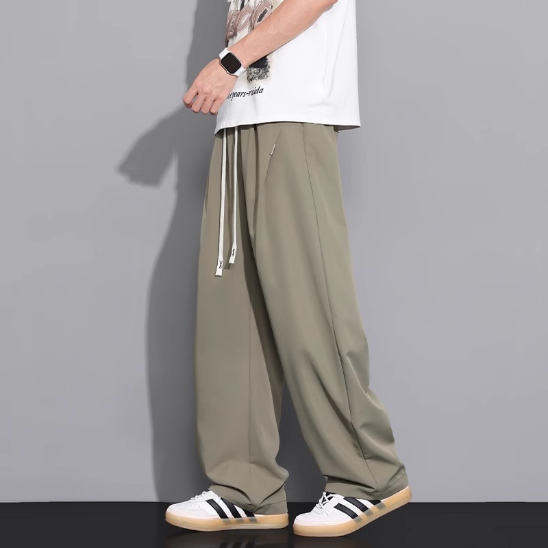 2558 그레이 그린