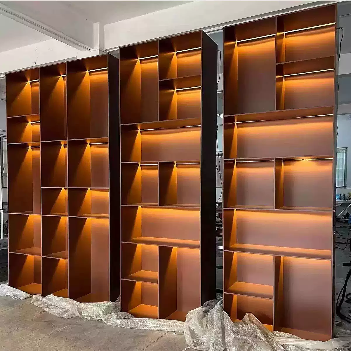 不锈钢钢板柜金属展示装饰柜酒柜嵌入式层板柜轻奢壁龛电视柜