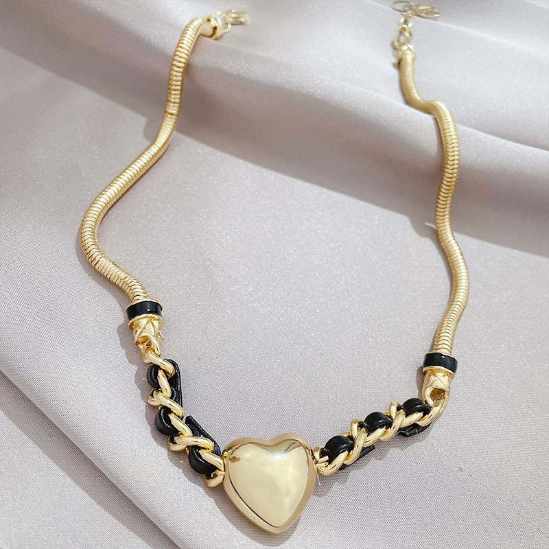 1 Piece Fashion Heart Shape Alloy 18K Gold Plated Womenu0027S Necklace
