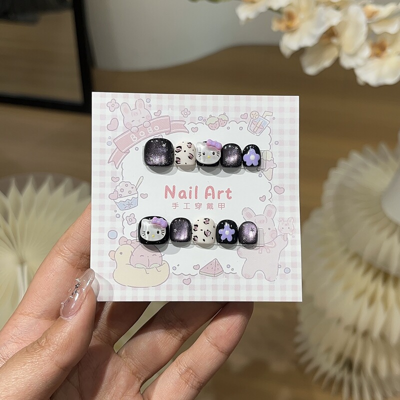 A Pair of [Rebel Sweetheart] Cute and Cool Style Nail Art Stickers with Sparkling Dark Night Purple Cat Eye and Hand-Painted Leopard Print Floral Design