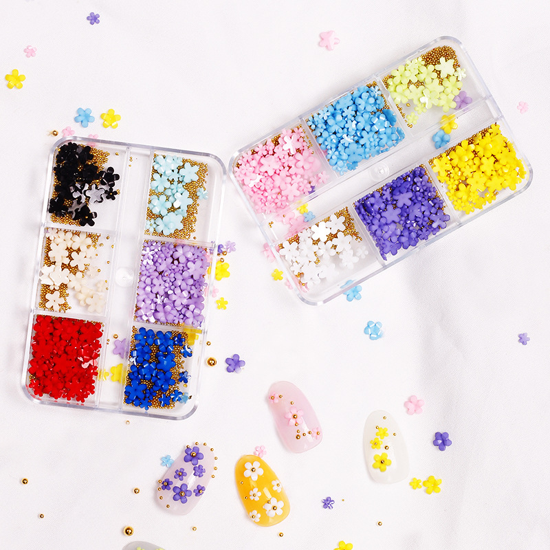 Nueva celebridad de Internet de resina de cinco pétalos de flores de uñas accesorios Estilo japonés mezclado elegante 3D tridimensional flor pequeña joyería de uñas