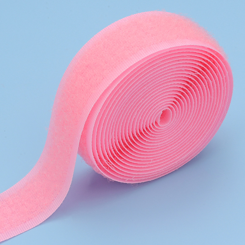Velcro de color al por mayor 2cm de ancho gancho texturizado sin adhesivo de espalda pegatina madre ropa de bebé zapatos y sombreros pegados hebilla