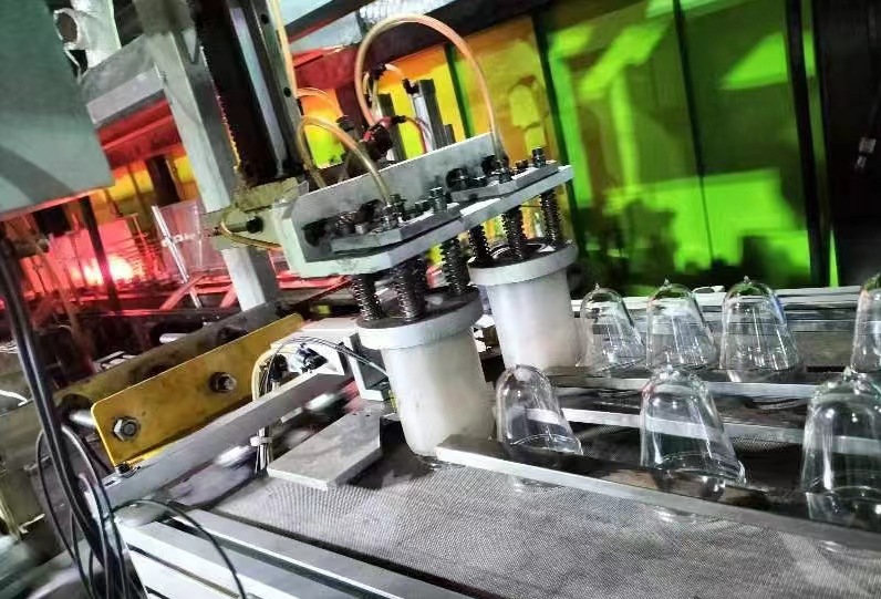 8da50aee652d16cfd5ad831b9104df