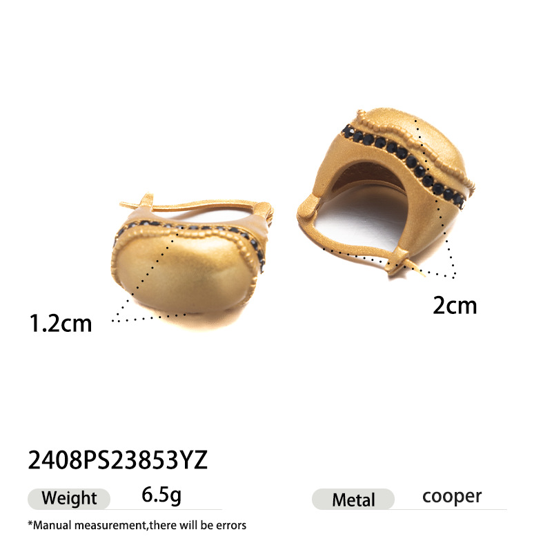 Europa y América retro sofisticada sensación de alto nivel de estilo de cuna pernos de orejas incrustados de zircon simple clásico versátil nuevo tipo de orejas para mujeres