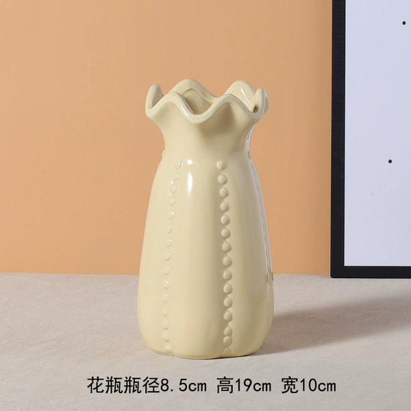 Hekou beige trumpet