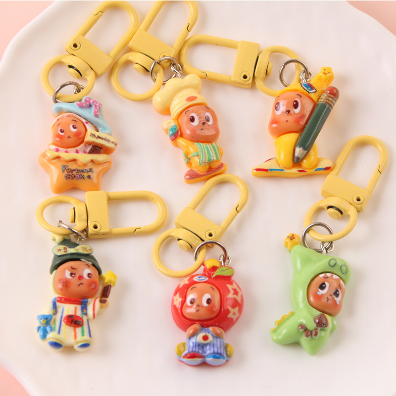 Cute Cartoon Resin Star Keychain Small Pendant Creative DIY Women's Bag Decoration Backpack Couple Gift