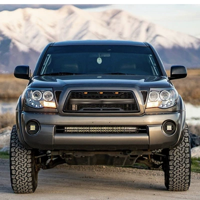 Zhongwang Toyota Tacoma medium