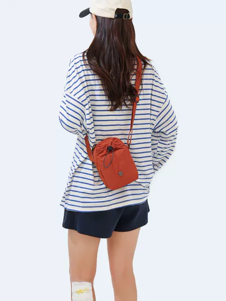 Summer Simple Lightweight Nylon Bucket Bag for Women 2026 New Crossbody Bag Water Bottle Cup Phone Bag