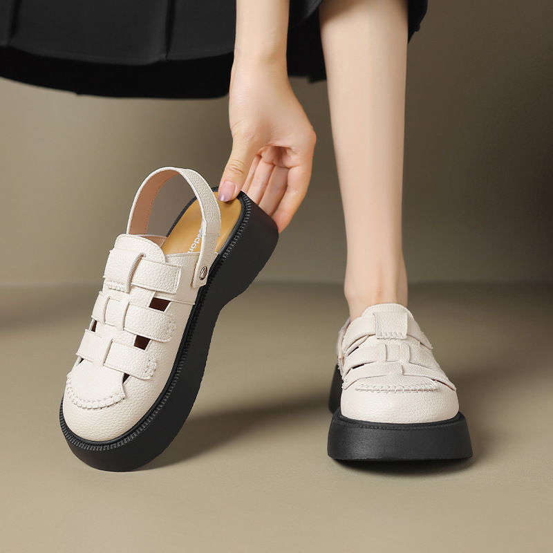 Sandalias romanas de león antiguo para mujeres 2026 nueva primavera dos vestir una parte gruesa con una falda para usar zapatillas