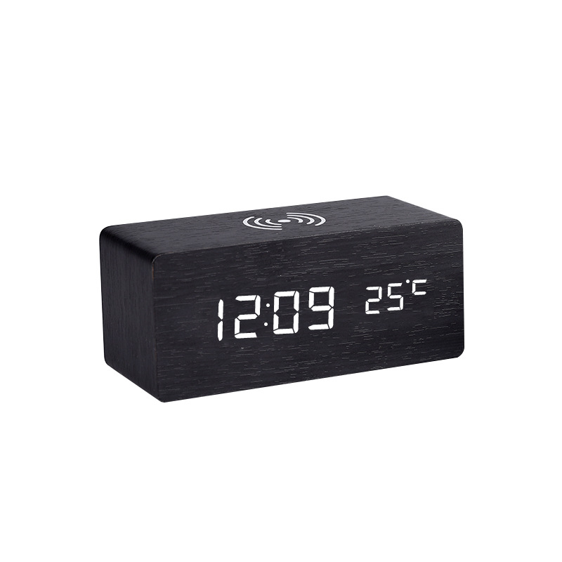 검은 나무 흰색 램프