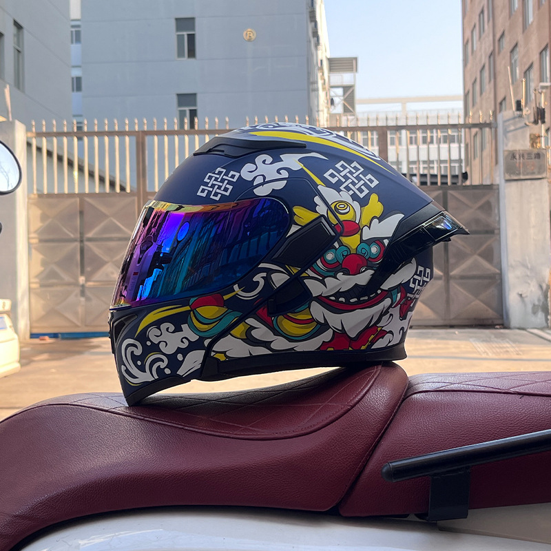 Cuatro estaciones coche eléctrico casco de seguridad cola grande superficie expuesta Jiekai 3C certificado casco de la motocicleta casco completo de la motocicleta de los hombres personalidad