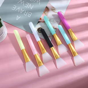 Single mask brush lipstick grinding brush White Rod two-color hollow mask brush makeup brush beauty salon