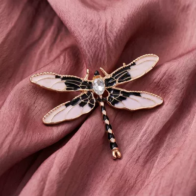 Luxury Enamel Dragonfly Brooch for Women, Alloy Inlaid with Diamonds, Insect Pin, Fashionable Clothing Accessory, Exquisite Fixed Brooch (Yaxa sancaqları) - white