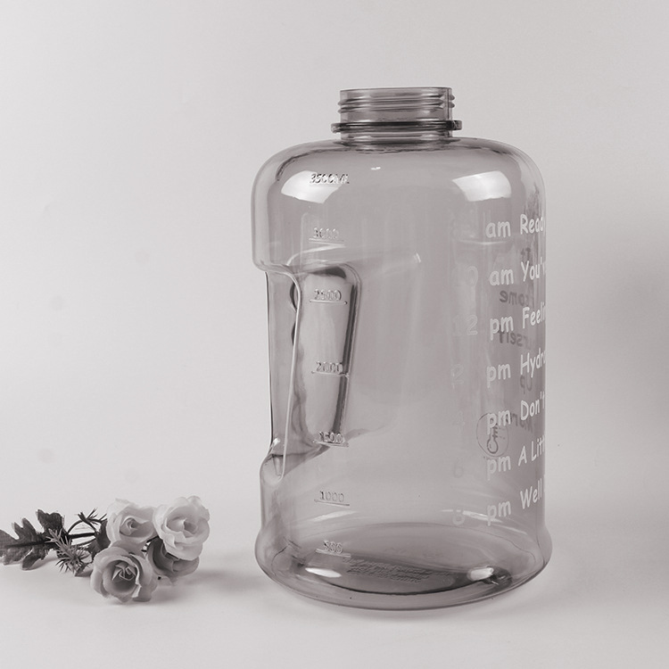 ������ˮ������2L3.78Lһ��������ƿ��ģ����PCTGtritan�˶�ˮ��