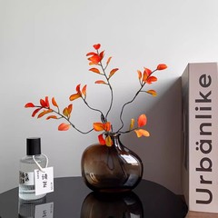 模造花の木の枝の赤いカエデの葉の偽の花の葉の金持ちの葉の室内の家庭の客間のカエデの葉の偽の花の北欧の飾り物