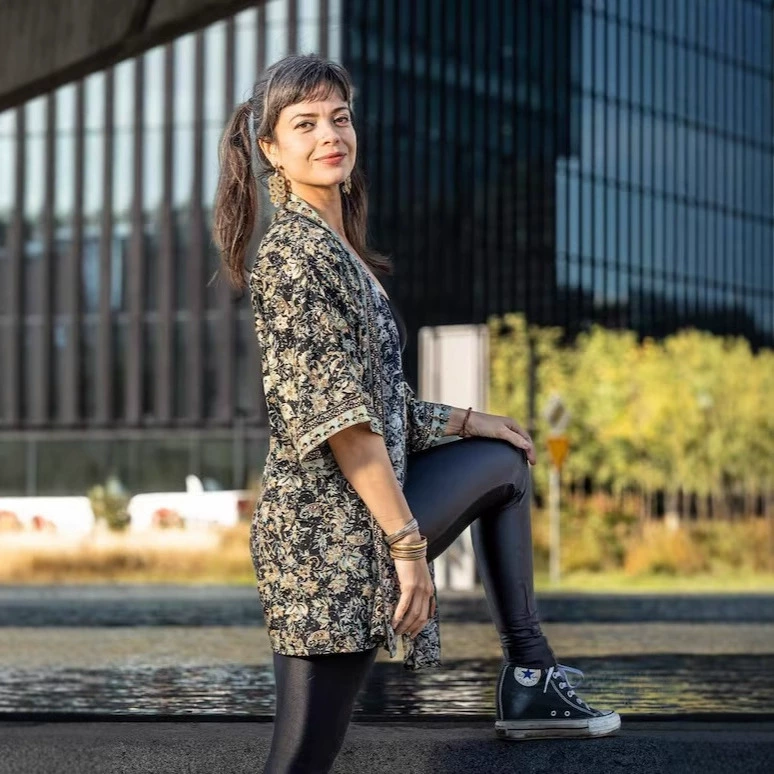 Европейская и американская одежда, богемное кимоно с цветочным принтом, кардиган без рукавов, топ с перьями, куртка, купальник, блузка в стиле хиппи