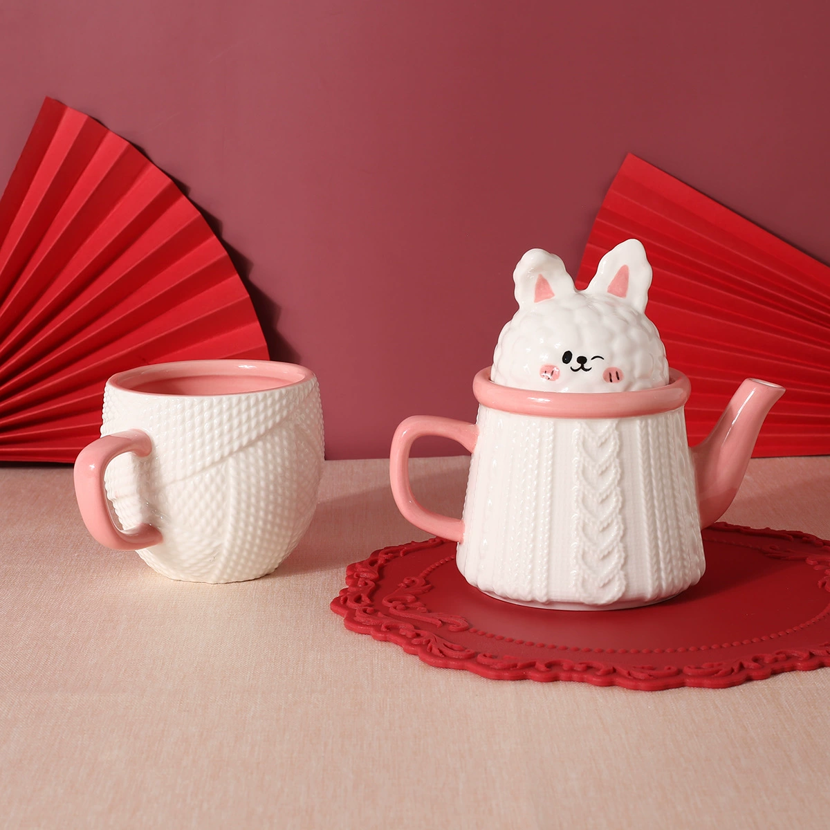 Creative cartoon cute teapot, rabbit, ceramic tea set, hand painting