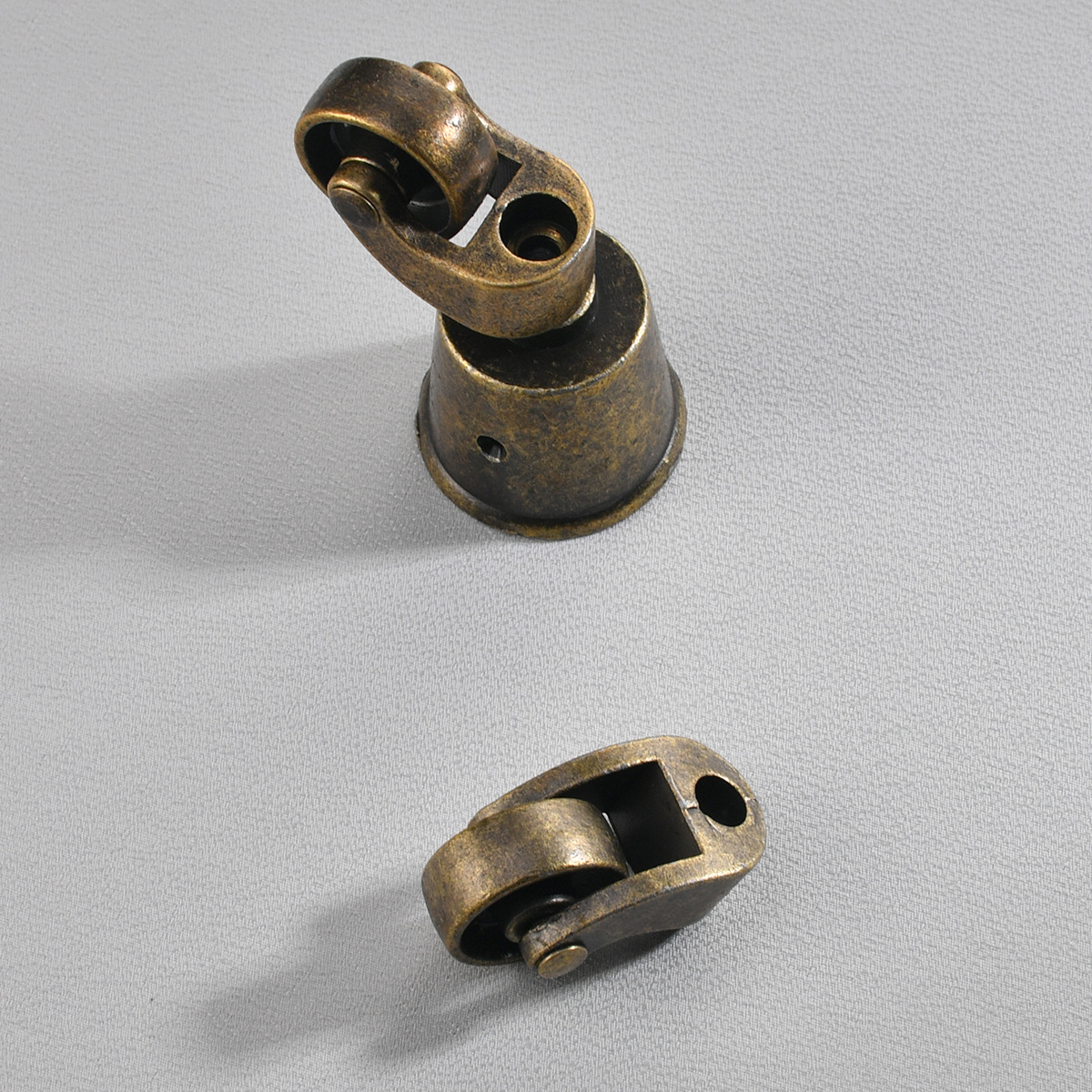 -534 accesorios de sofá imitación aleación de zinc polea universal rueda universal accesorios de sofá muebles hardware antideslizante resistente al desgaste