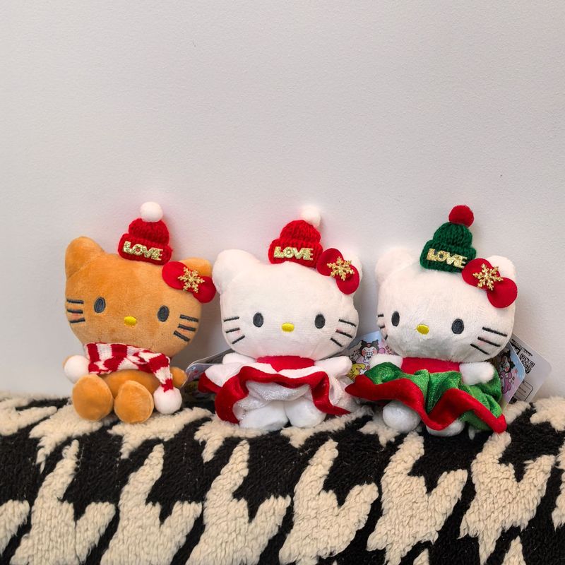 新品クリスマス限定ポンポンスカートキティちゃんストラップ可愛いぬいぐるみストラップ掛け飾り祭りプレゼントストラップキー|undefined