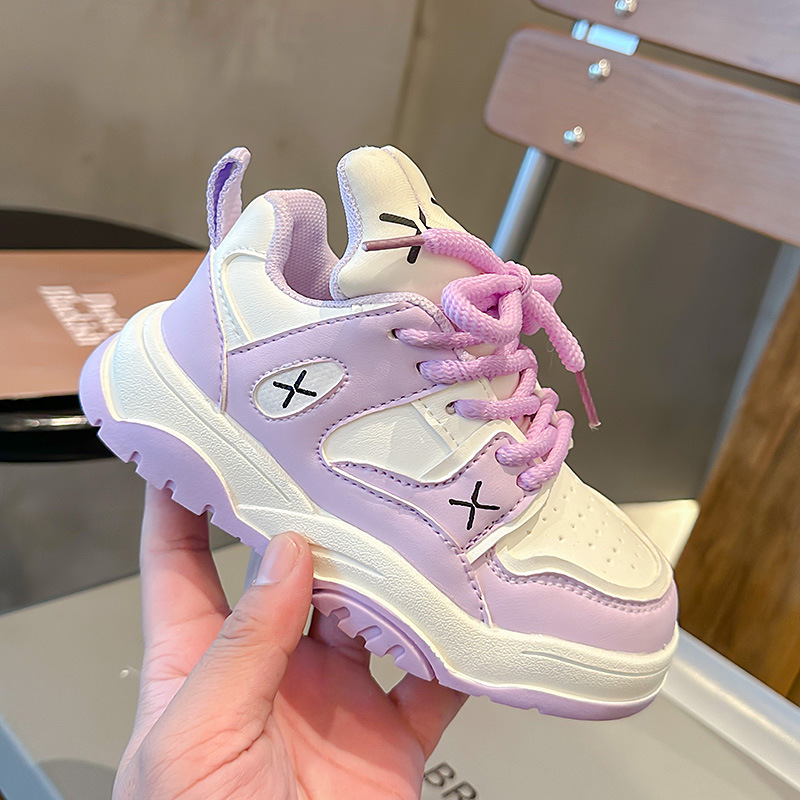 Cricketskor för barn Korean Edition Bröd Violence Bear Tide Brand Pojkar och flickor Fritidssportskor 2023 Nyhet_voghion.com