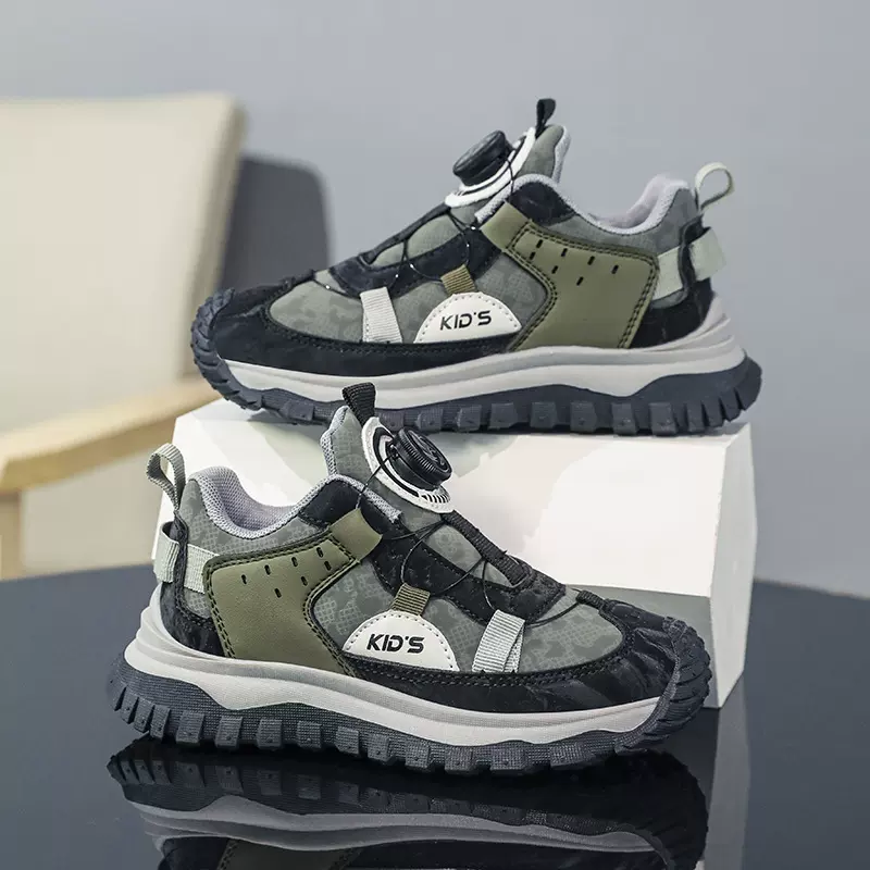 德尔惠棉鞋儿童跑步鞋秋冬新款小学生中大童皮面男童防滑运动棉鞋