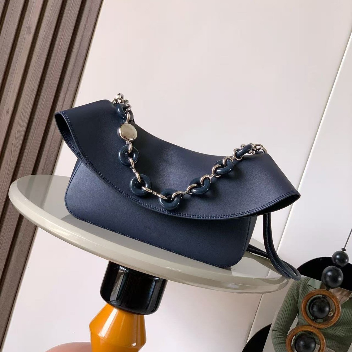 新款罗家真皮牛皮翻盖链条海浪包法式小众轻奢高质感单肩手提女包 - Thumbnail 3