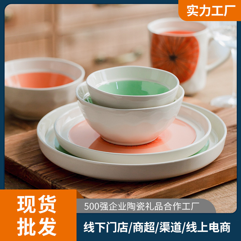 Fábrica de cerámica macarón dos comidas cerámica ins cubiertos de cocina alta sensación platos set de platos para el hogar