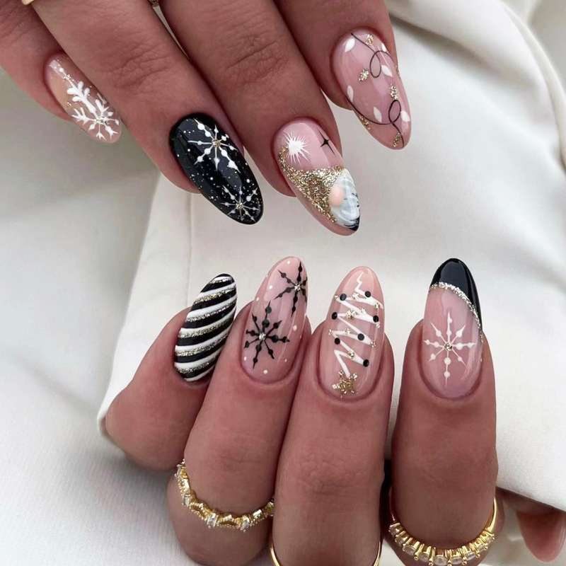 Winter black and white snowflake design finished French wear nail piece Christmas Gold pink Santa Claus nail piece