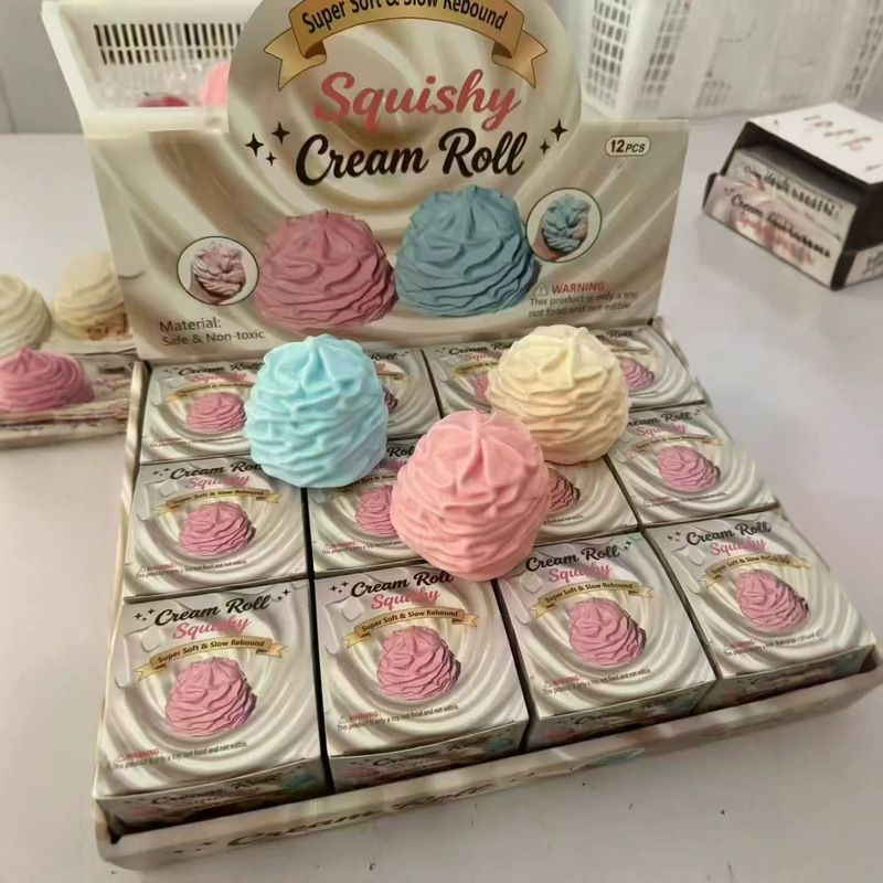 Cream Roll Slow Rebound Squeeze Play Toy
