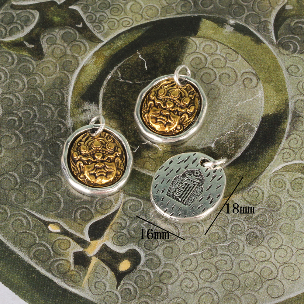 Yellow God of Wealth (gold+silver) medal