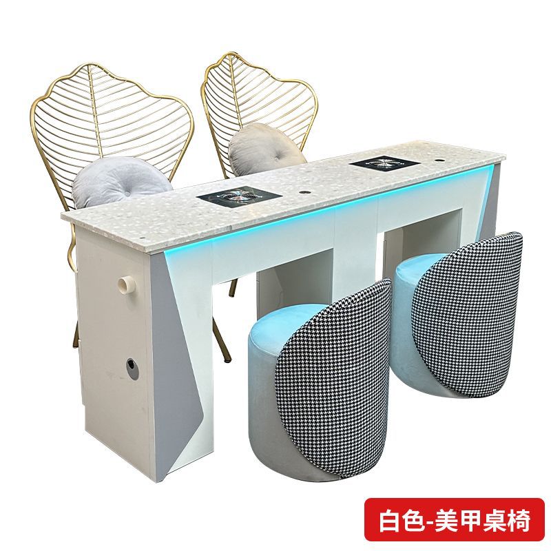Mesa y silla de manicura blanca
