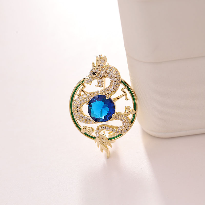 Broche de lujo de alto sentido corte retro estilo chino Zodiaco auspicioso dragón cristal collar pin accesorios traje ramillete PIN