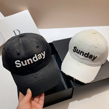Sunday字母棒球帽韩版设计师款新潮甜酷破洞鸭舌帽女高品质运动帽