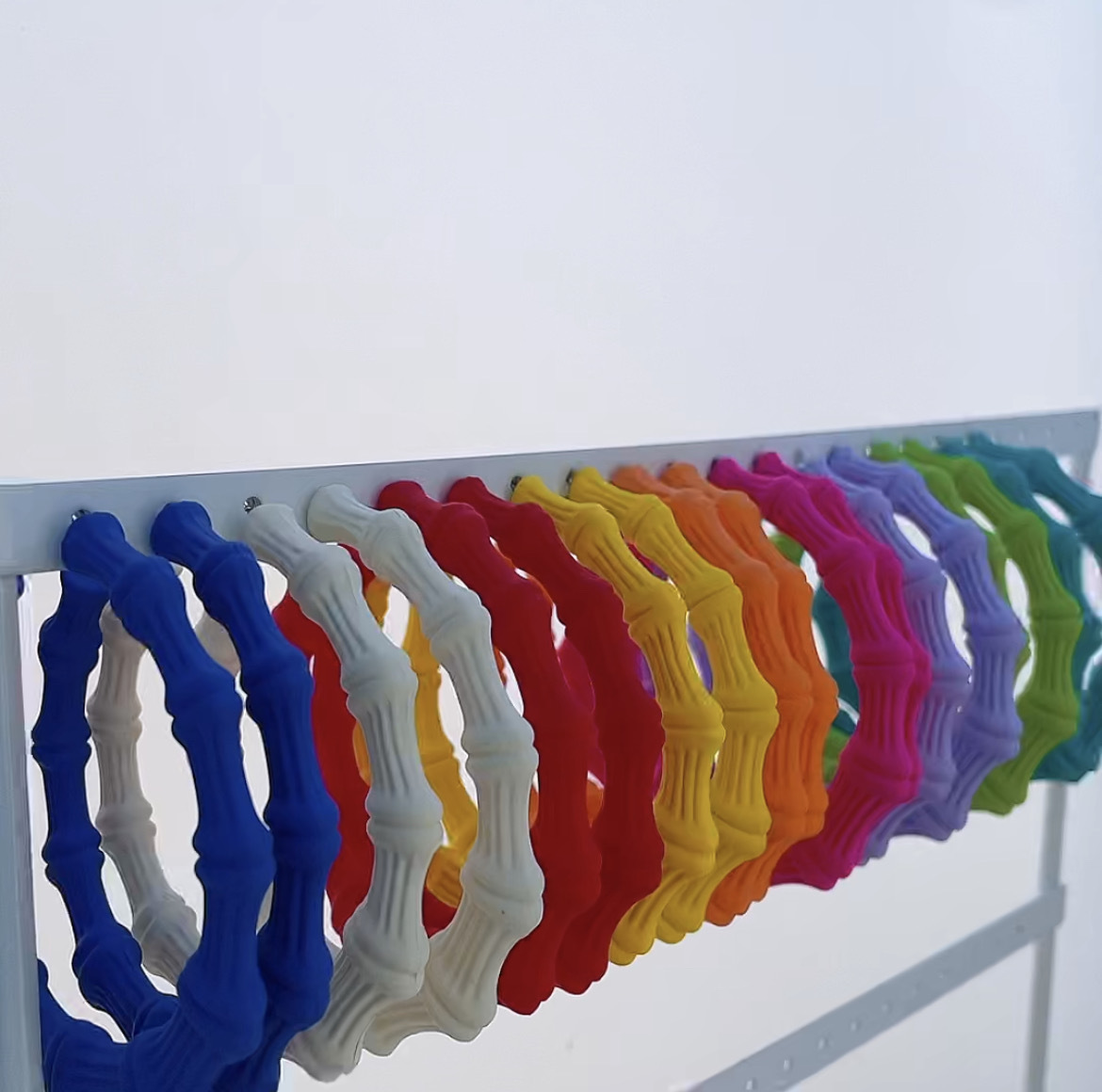 Acrylic Material 1 Pair Simple Style Geometric Solid Color Stoving Varnish Arylic Hoop Earrings