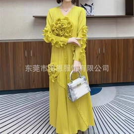 连衣裙;时尚休闲套装;大码连衣裙