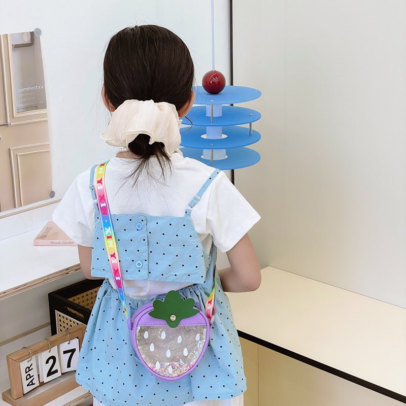 Nuevo bolso de lentejuelas para niños lindo pequeño bolso de hombro para niños y niñas de fresa mini monedero transparente para niños