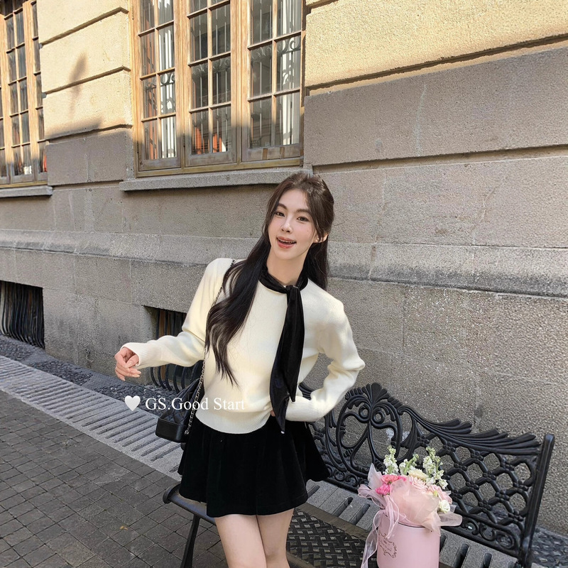Gs.Good Start Autumn and Winter French Hepburn Style Retro Elegant Velvet Half-High Tie Knitwear for Women G7616