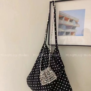 �͹�bling�W�W�ֹ����ƴ�������������ɫ��Ƭ���μ�Ҹ�°�б���