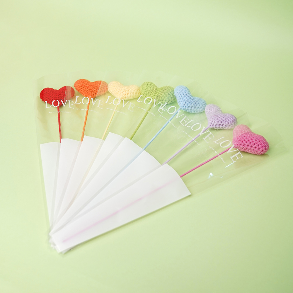 Acabado tejido en forma de corazón flor rama sola flor con ramo de color sólido en forma de corazón flor creativa