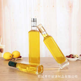 厂家 批发白酒瓶透明玻璃空酒瓶500ml方形玻璃酒瓶牡丹籽油烤花瓶