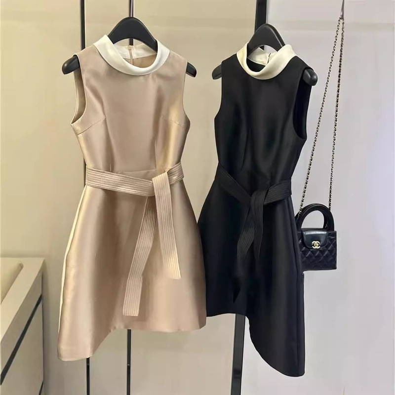 Spot Small Dress Cabinet 5K+ Quality Neckline Contrasting Hepburn Bud Lace-Up Waist Silk Wool Dress Showing Off