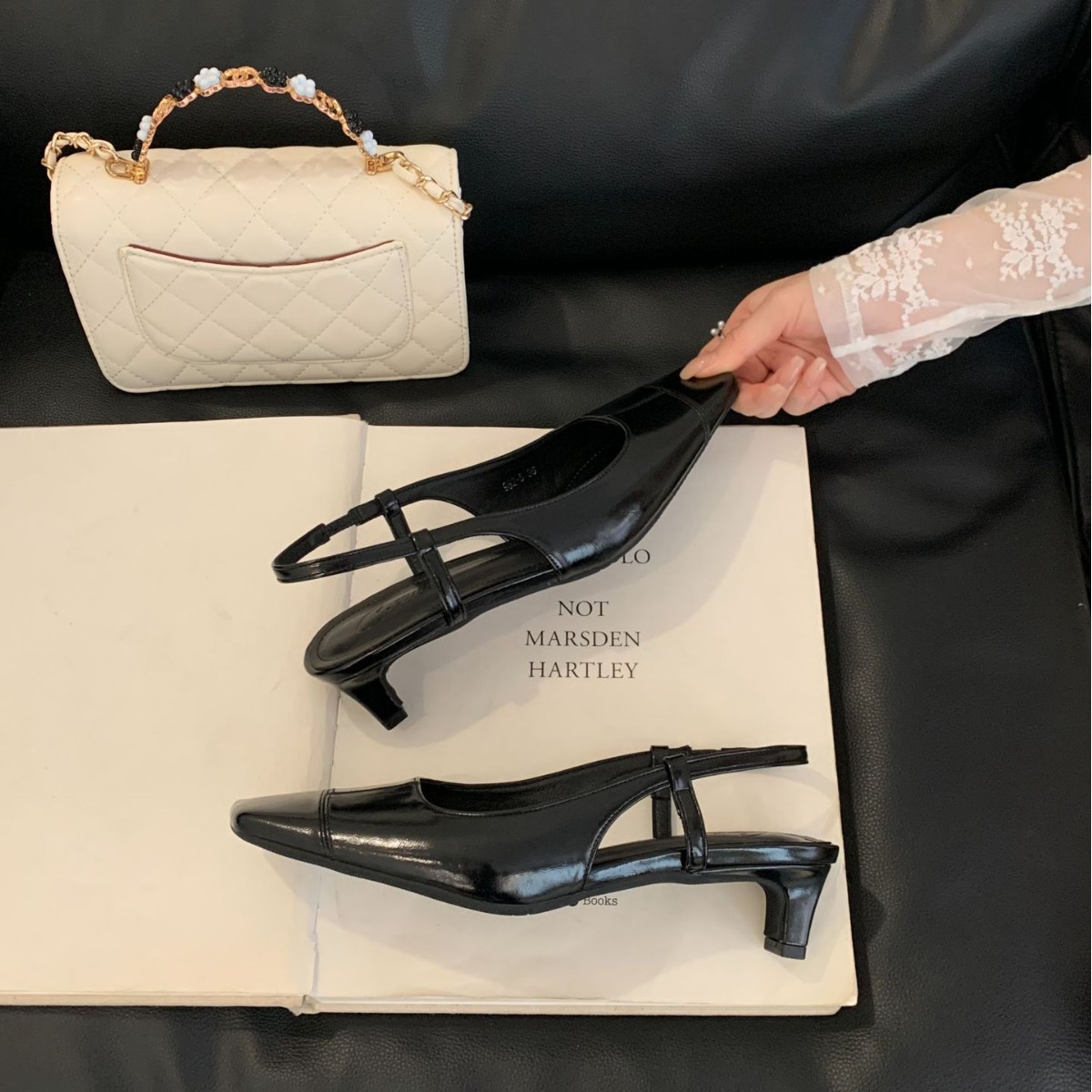 Retro fashionable sexy sandals square toe flat heels
