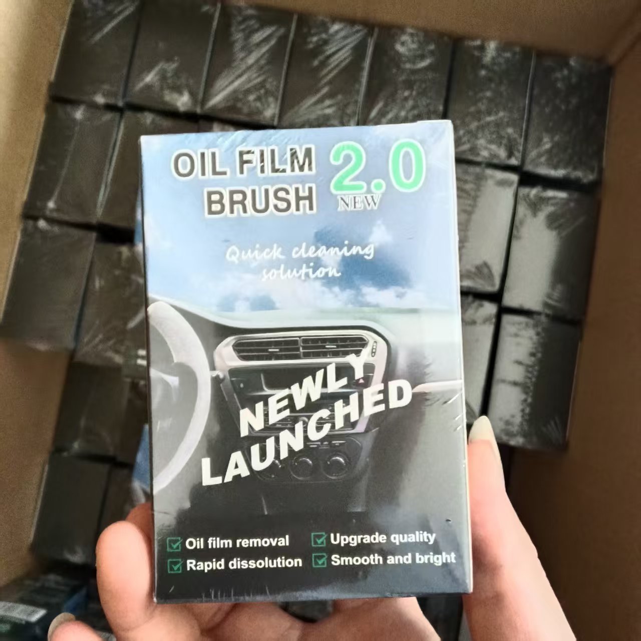 Limpiar la película de aceite de vidrio, limpiar el rojo, eliminar las ventanas laterales del bloque delantero, quitar las manchas del espejo retrovisor, quitar el cepillo de limpieza de la película de aceite del automóvil image 7