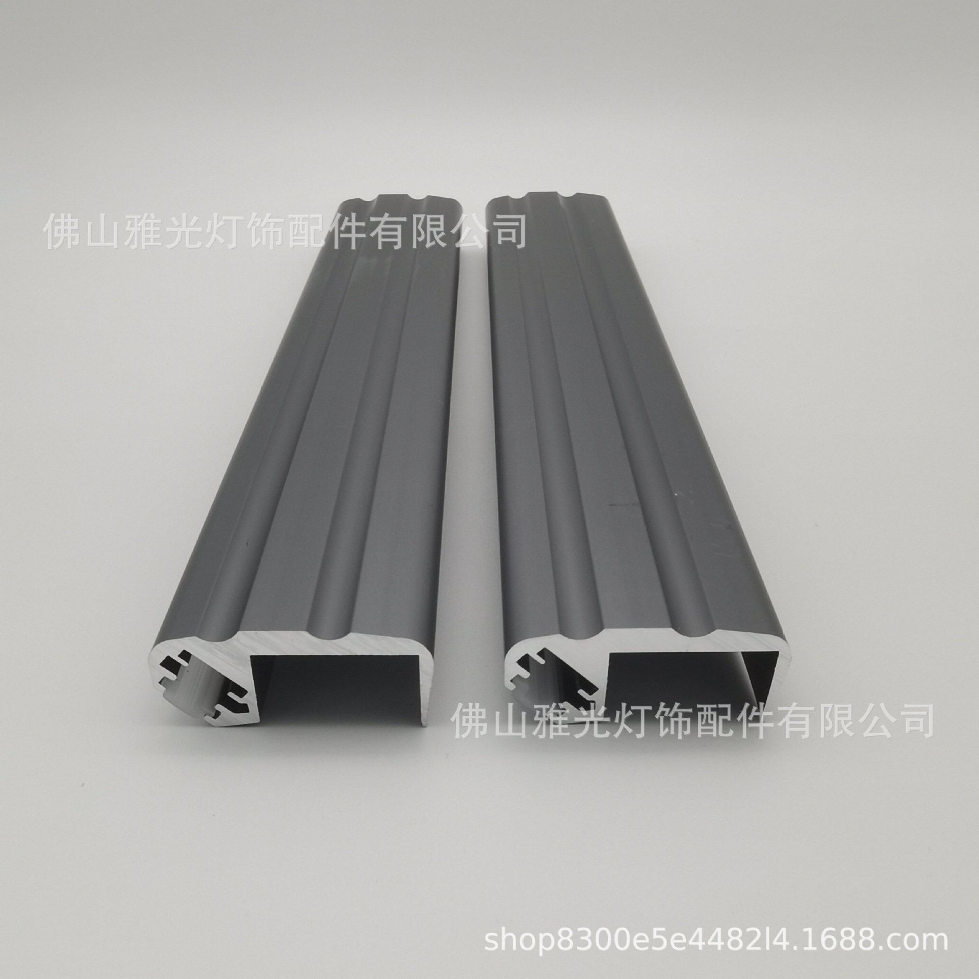 철 애쉬: 3 M/분기