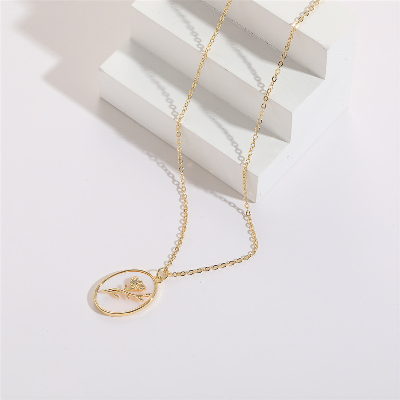 Fashion Eye Flower Copper Plating Inlay Shell Zircon Pendant Necklace 1 Piece