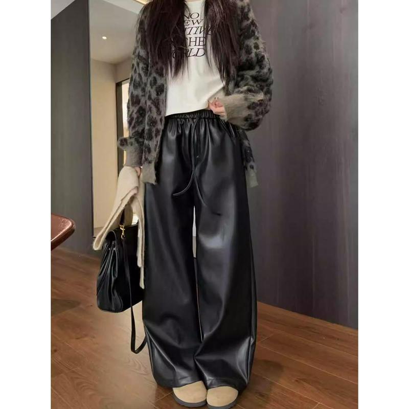 Sweet and Cool Black Wide-Leg Leather Pants for Plus-Size Women, Retro American-Style Pu Leather Straight-Leg Pants, Women's Spring and Autumn Elastic Waist Floor-Length Pants