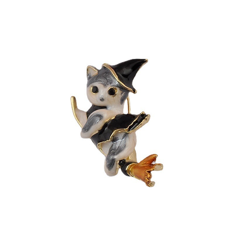 Enamel Cat Brooch Men's And Women's Cute Japanese Cartoon Three-dimensional Pin Temperament Collar Pin Suit Sweater Personalized Decoration