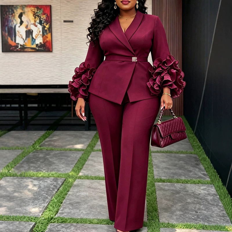 Plus-size women's beaded blazer suit, slim-fit single-button blazer with long sleeves and high-waisted trousers, two-piece office set