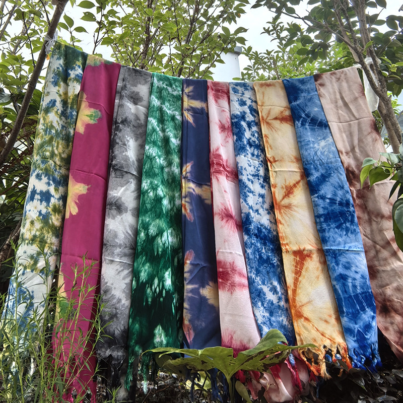 Color Tie-Dye Scarf Silk Shawl Sunshade Travel Photograph Shawl Ethnic Style Tassel Cape Shawl Beach Towel