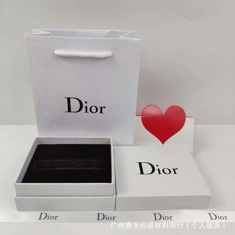 Popular D Home Lipstick Gift Box Packaging Box Gift Bag Lip Glaze Gift Bag Gift Box Perfume Box Handbag in Stock Popular D Home Lipstick Gift Box Packaging Box Gift Bag Lip Glaze Gift Bag Gift Box Perfume Box Handbag in Stock